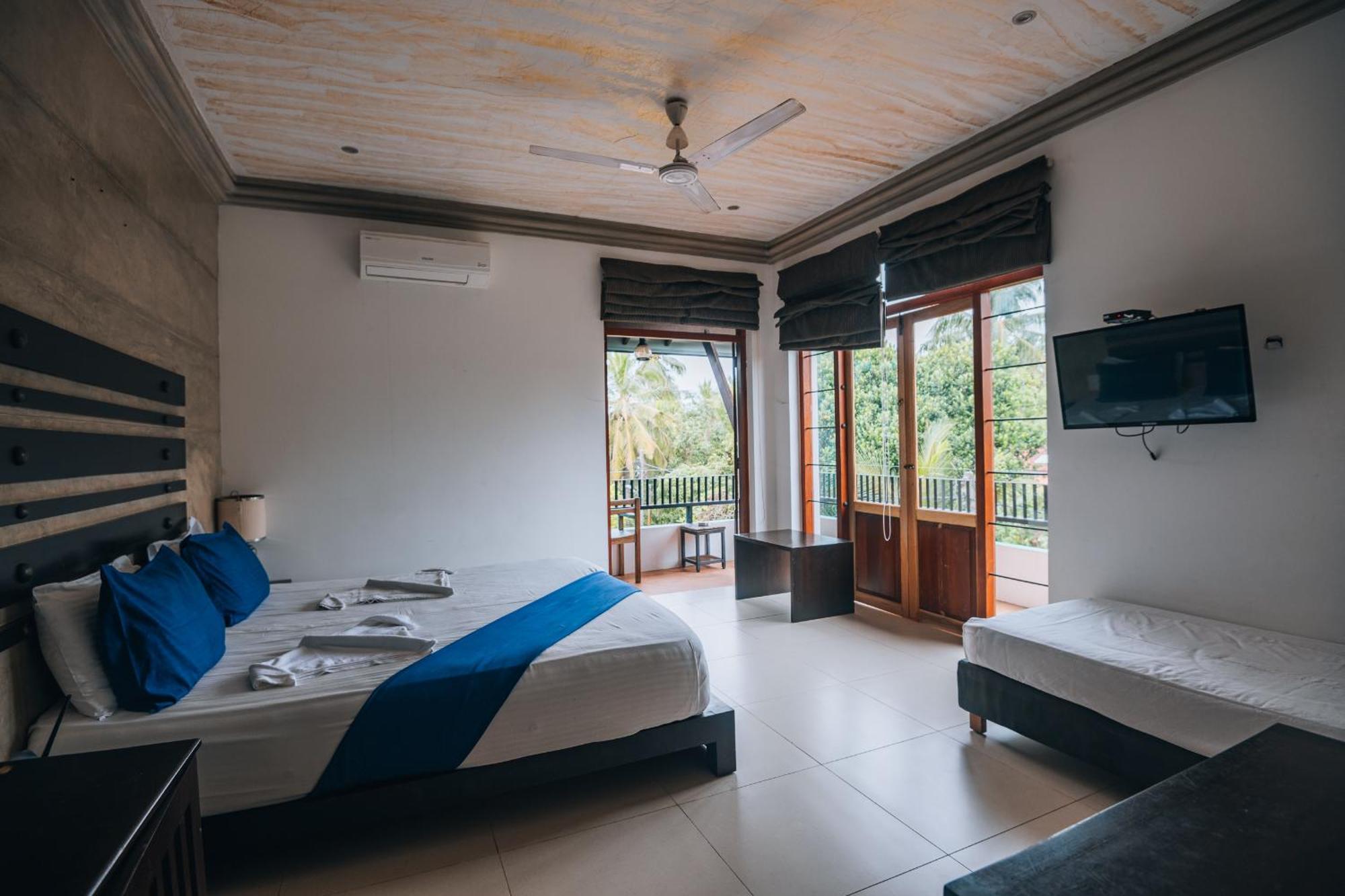 Summerside Residence Negombo Extérieur photo